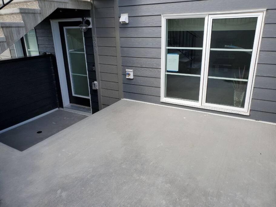 Apartmán Cozy Rockland Park Unit+Parking YYC Exteriér fotografie