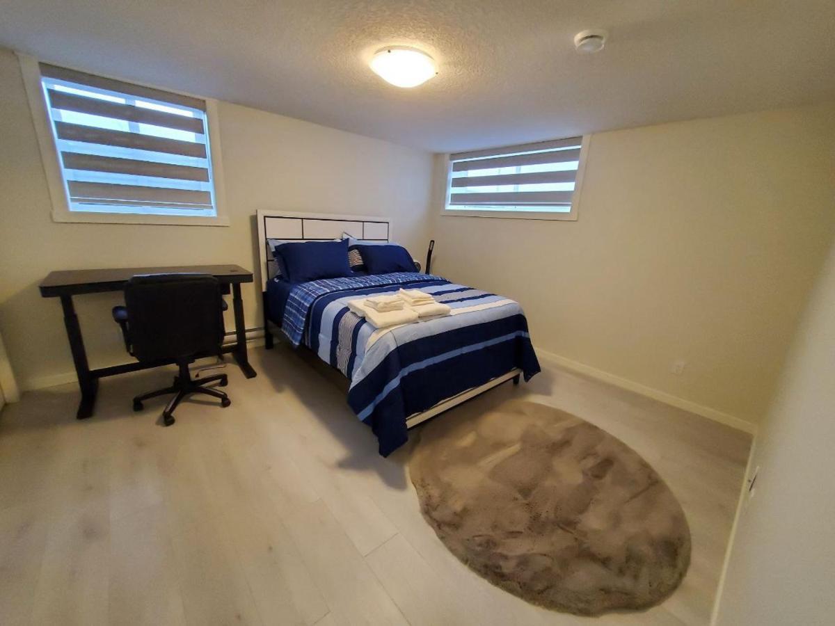 Apartmán Cozy Rockland Park Unit+Parking YYC Exteriér fotografie