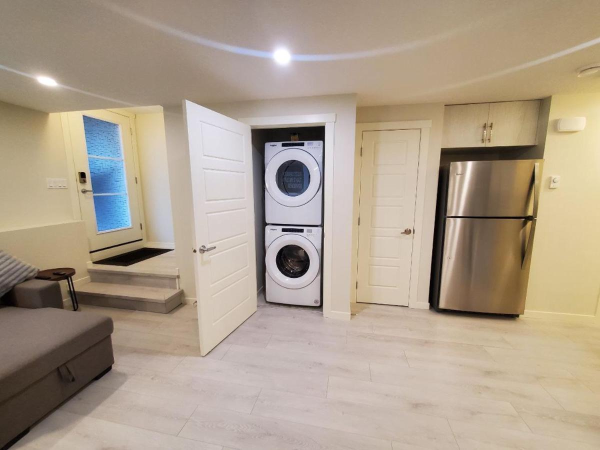 Apartmán Cozy Rockland Park Unit+Parking YYC Exteriér fotografie