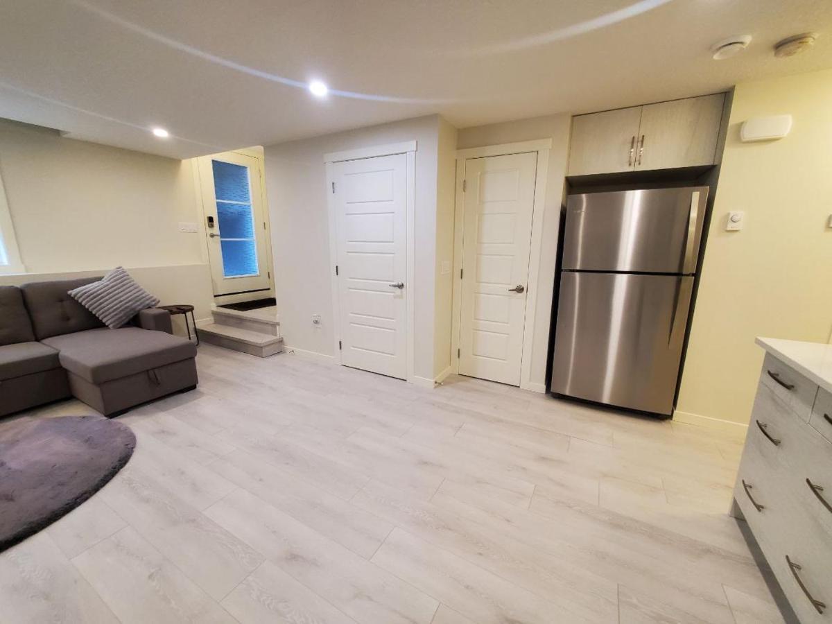 Apartmán Cozy Rockland Park Unit+Parking YYC Exteriér fotografie