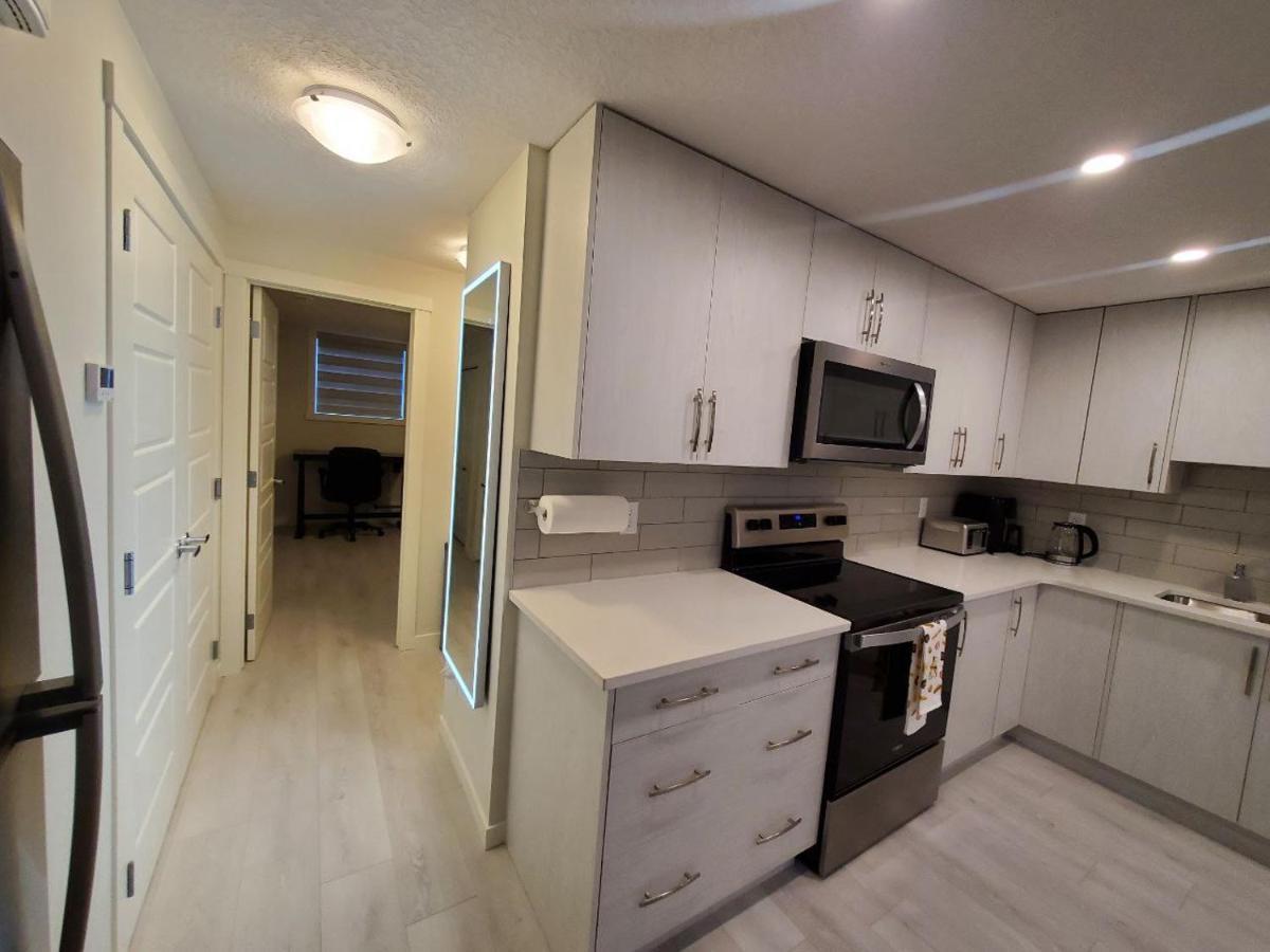 Apartmán Cozy Rockland Park Unit+Parking YYC Exteriér fotografie