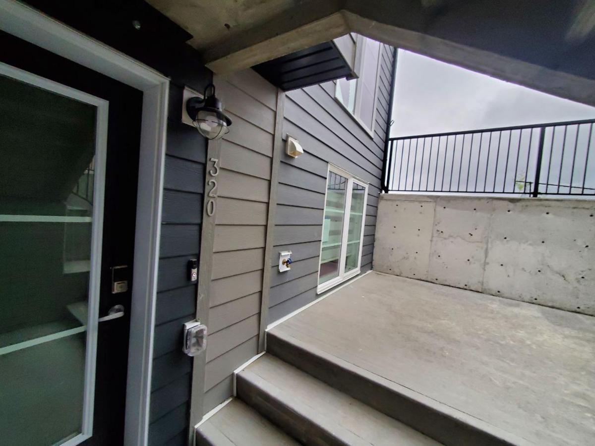 Apartmán Cozy Rockland Park Unit+Parking YYC Exteriér fotografie