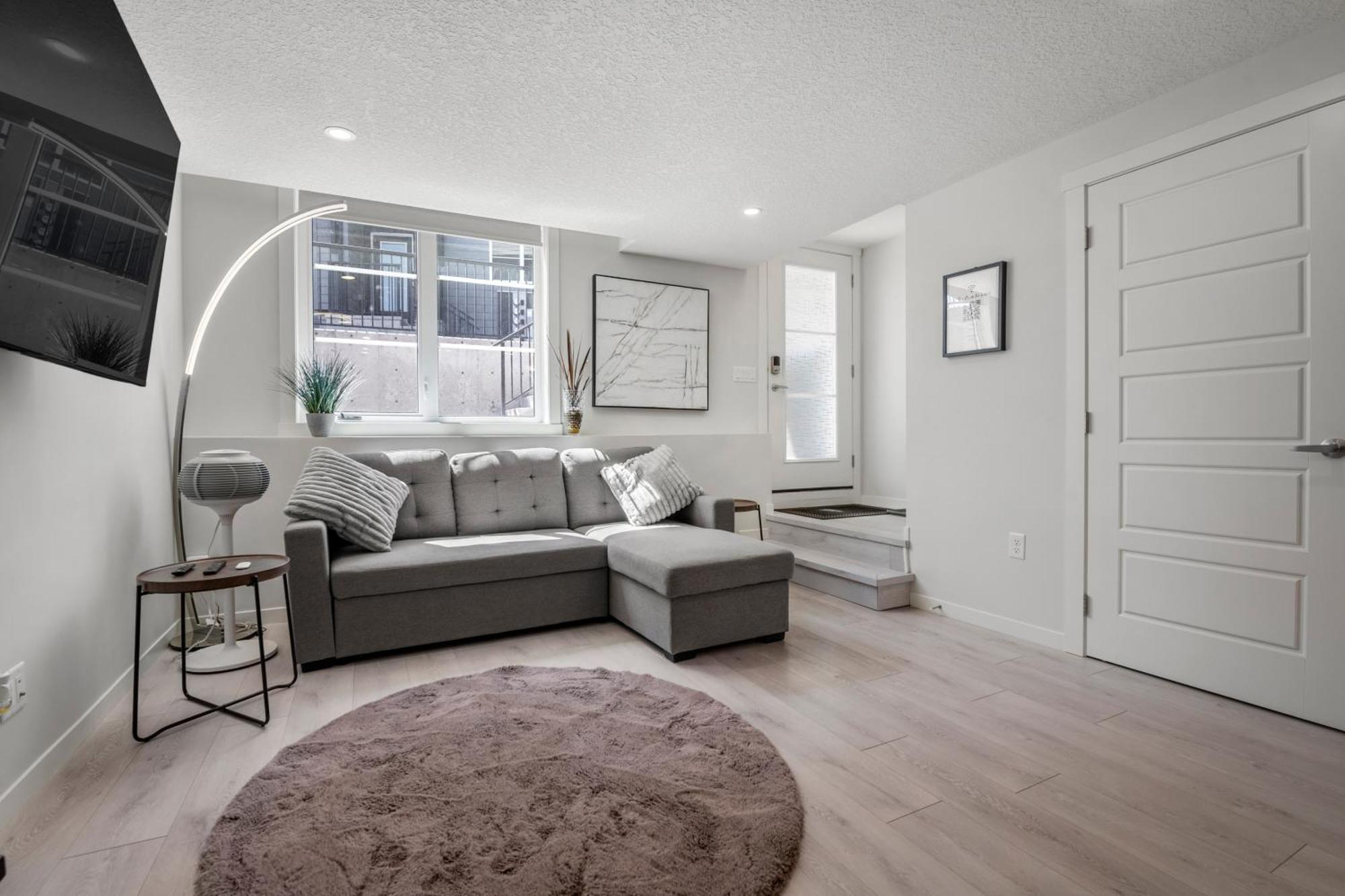 Apartmán Cozy Rockland Park Unit+Parking YYC Exteriér fotografie