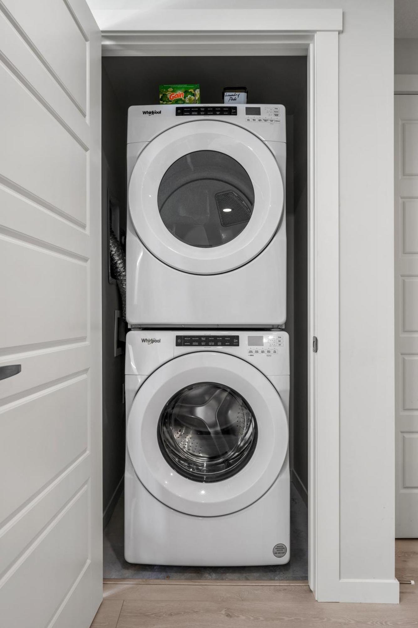 Apartmán Cozy Rockland Park Unit+Parking YYC Exteriér fotografie